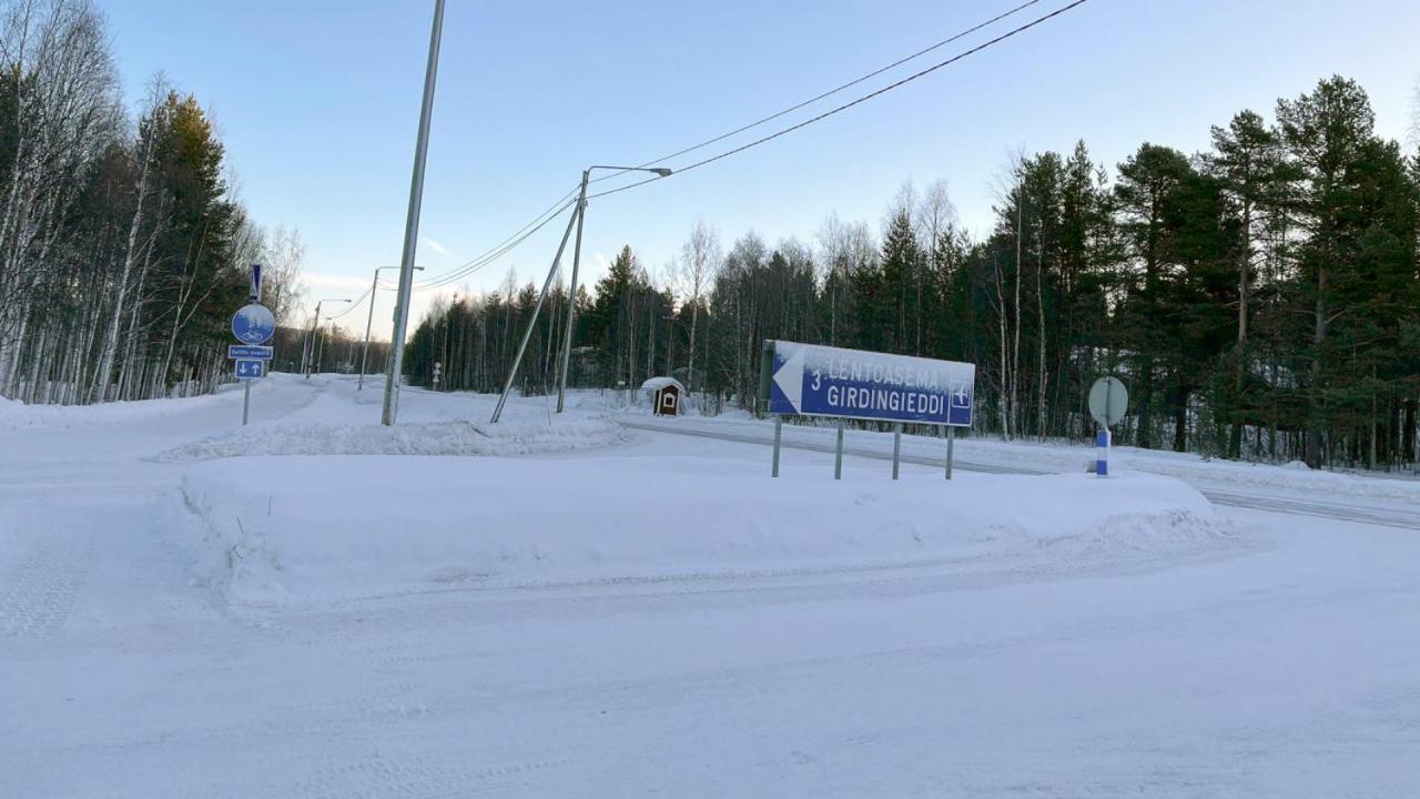 Kuukkeli Ivalo Airport Inn Buitenkant foto