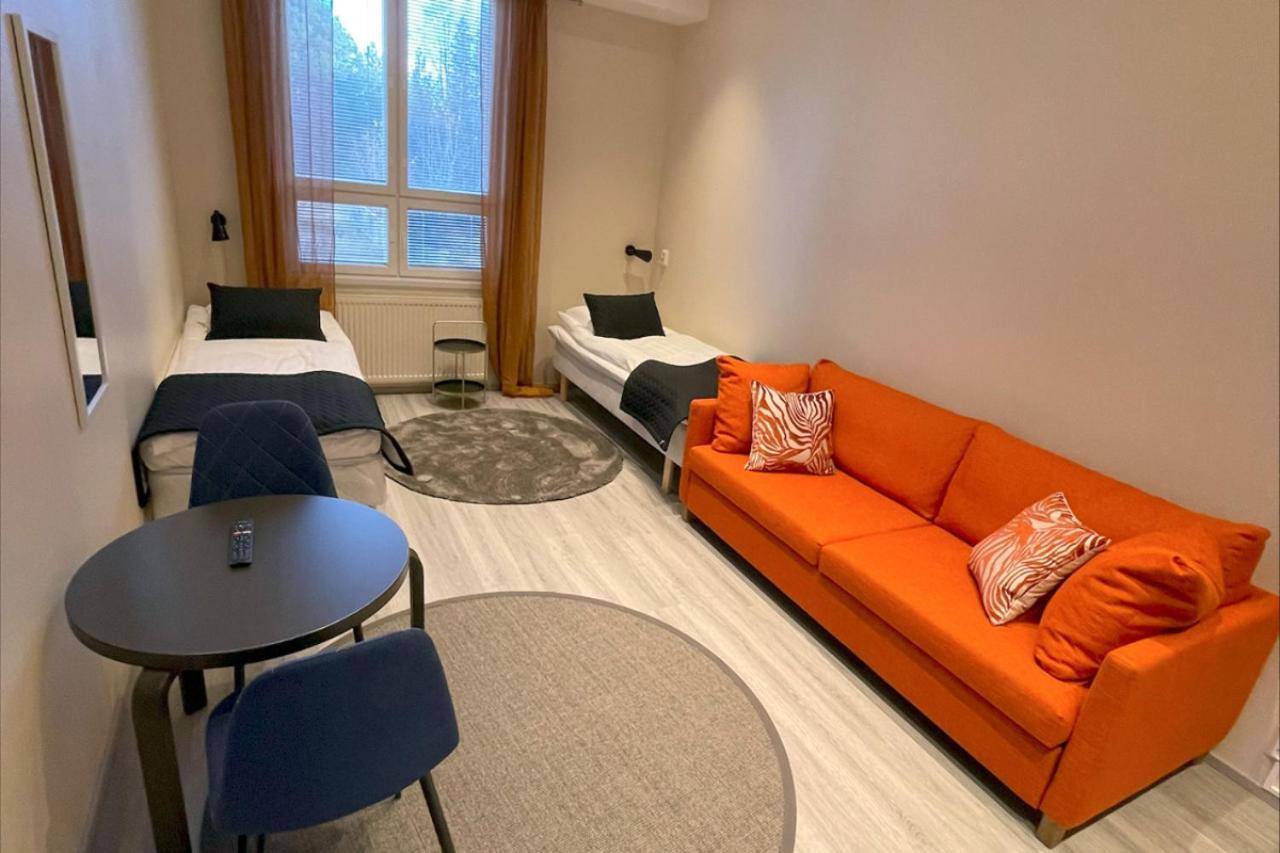 Kuukkeli Ivalo Airport Inn Buitenkant foto