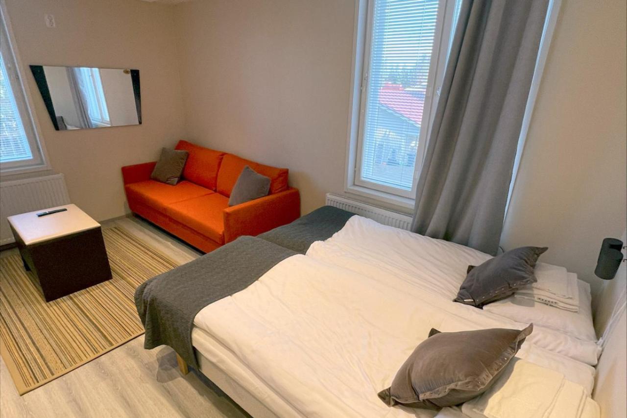 Kuukkeli Ivalo Airport Inn Kamer foto