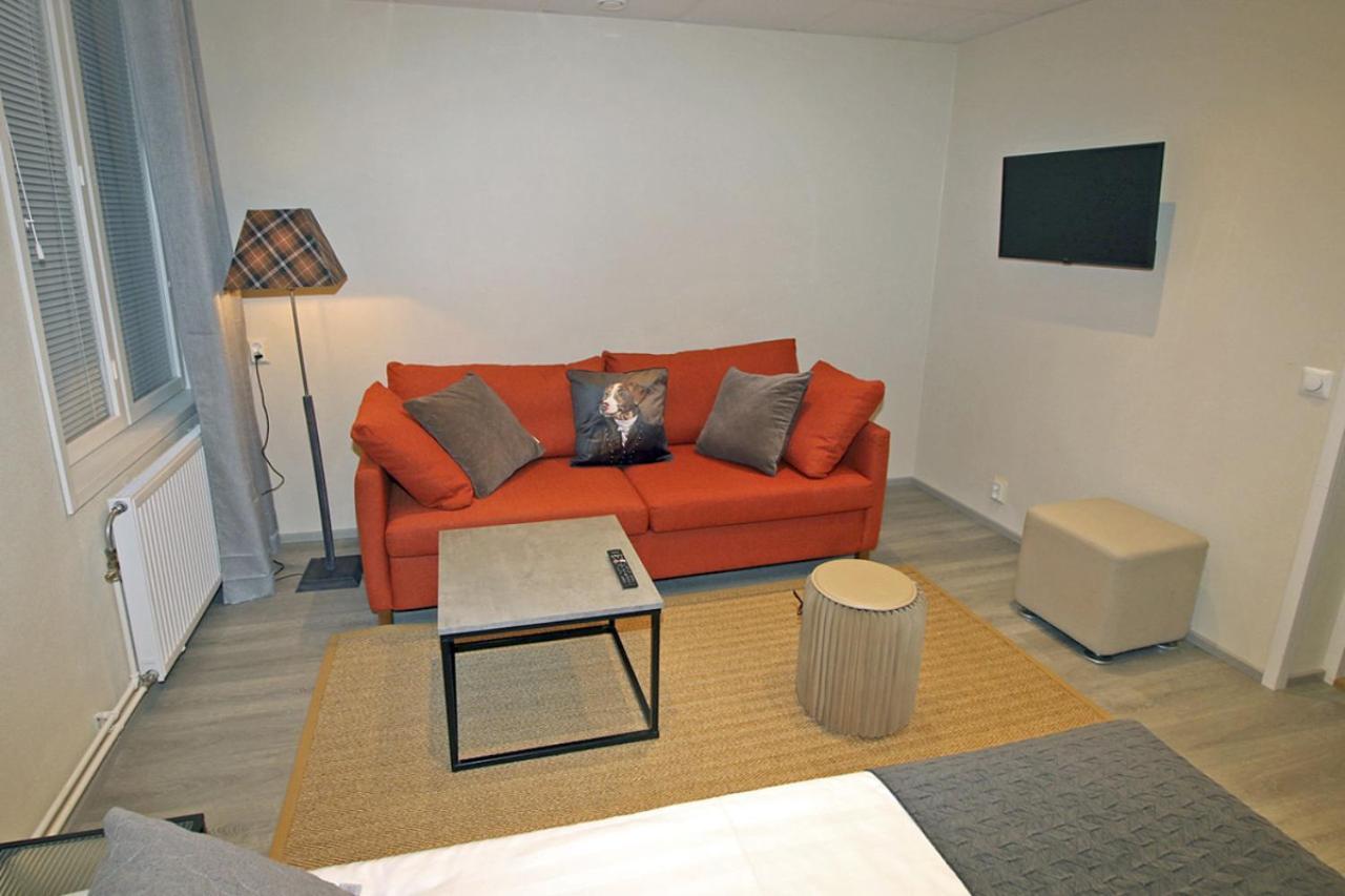Kuukkeli Ivalo Airport Inn Kamer foto