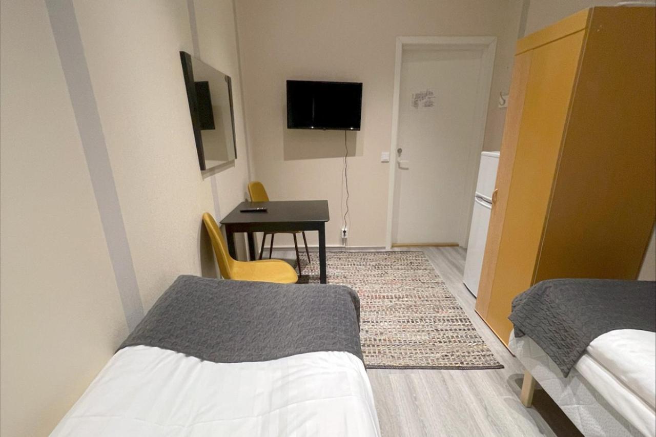 Kuukkeli Ivalo Airport Inn Kamer foto