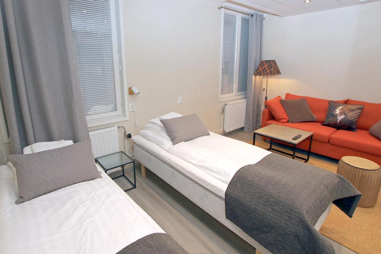 Kuukkeli Ivalo Airport Inn Kamer foto